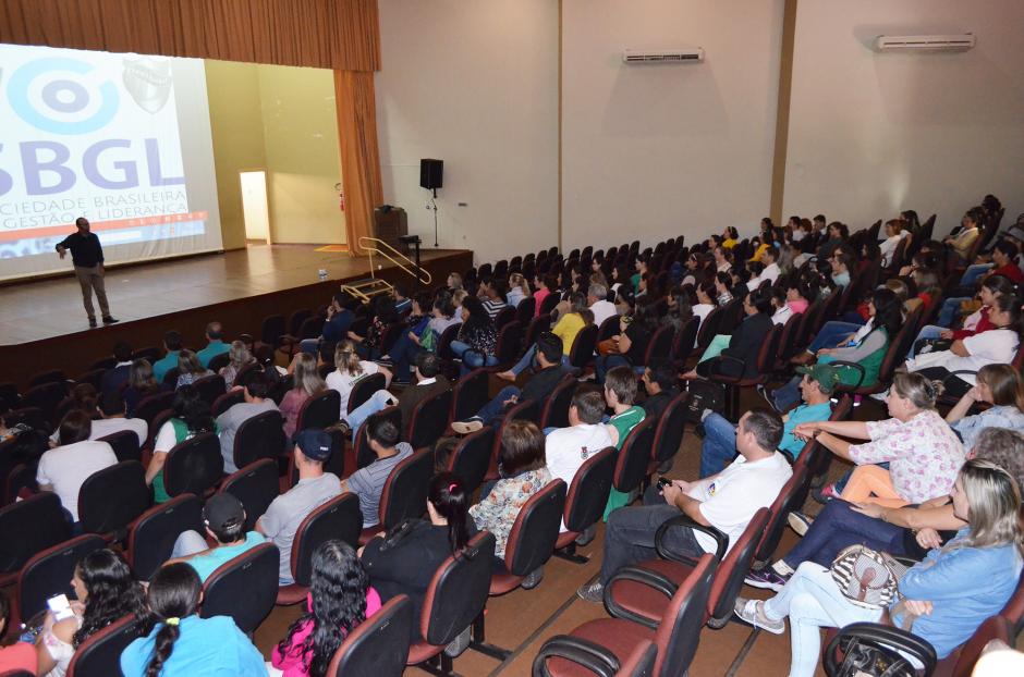 Secretaria de Saúde realiza capacitação para todos os funcionários