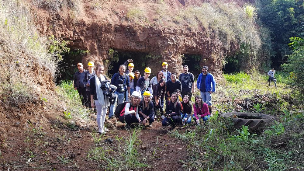 Grupo da Universidade Estadual de Maringá faz visita a pontos turísticos de Chopinzinho